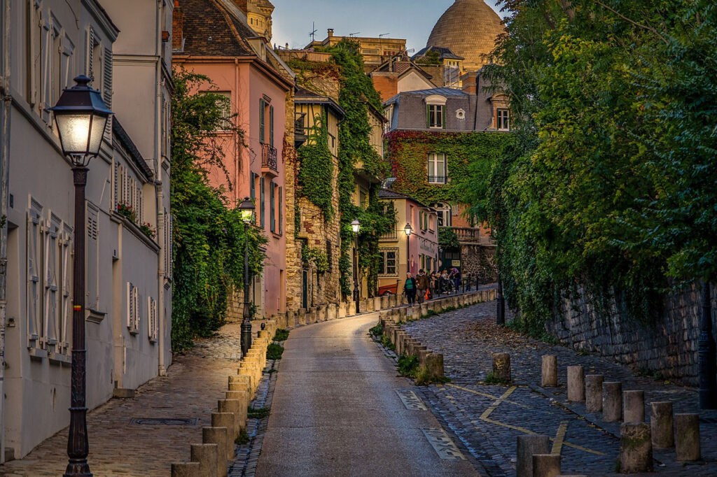 Beautés de Paris - Tour in France